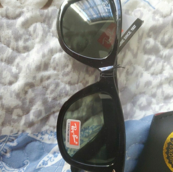 Ray Bands - Picture 2 of 6